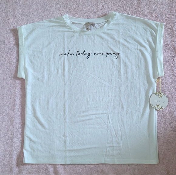 Misia "make today amazing"🤩 Top - NWT - Picture 1 of 10